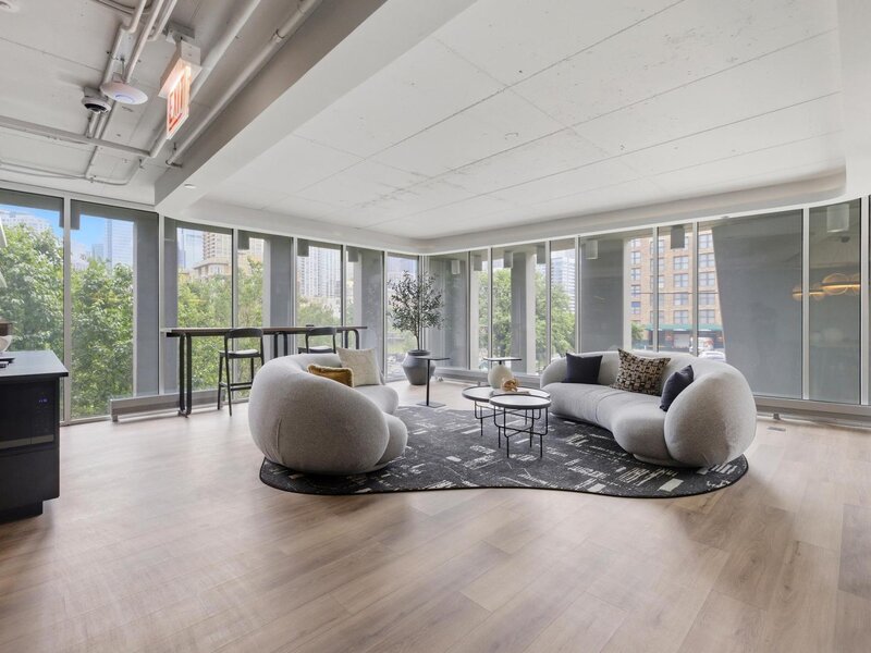 740 W Fulton Street Chicago IL 60661