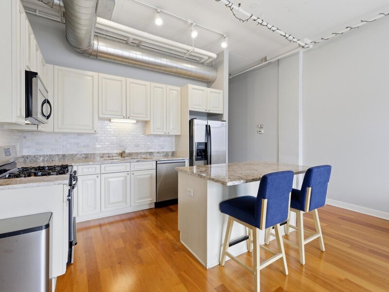 740 W Fulton Street Chicago IL 60661