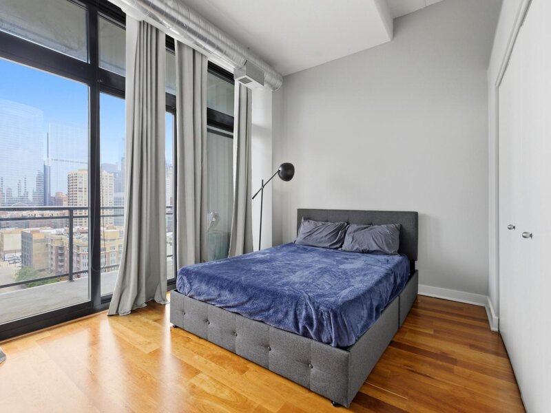 740 W Fulton Street Chicago IL 60661