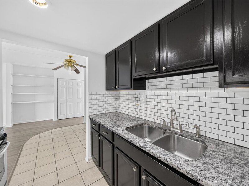 138 E Bailey Road Naperville IL 60565