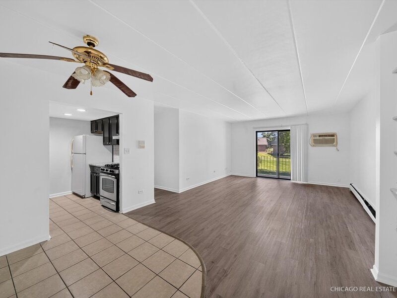138 E Bailey Road Naperville IL 60565