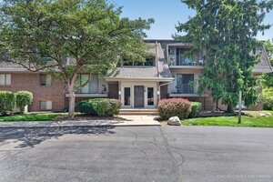 Photo of 138 E Bailey Road Naperville IL 60565