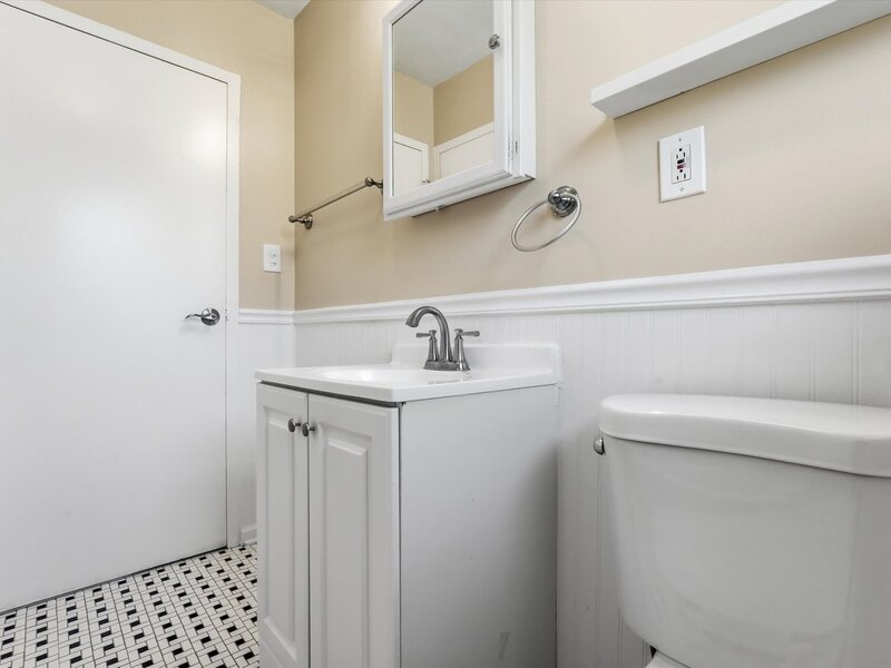 10934 S Pulaski Road Oak Lawn IL 60453