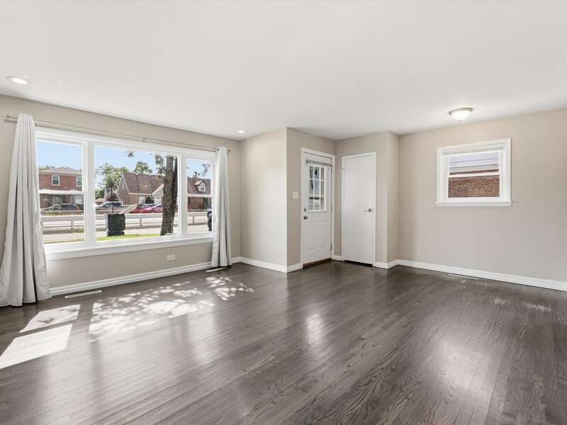 10934 S Pulaski Road Oak Lawn IL 60453