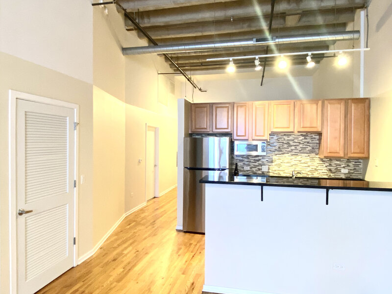 1645 W Ogden Avenue Chicago IL 60612