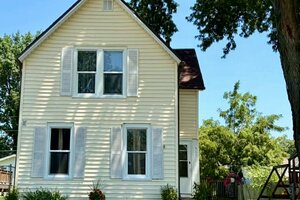 Photo of 511 S Dittmer Street Davenport IA 52802