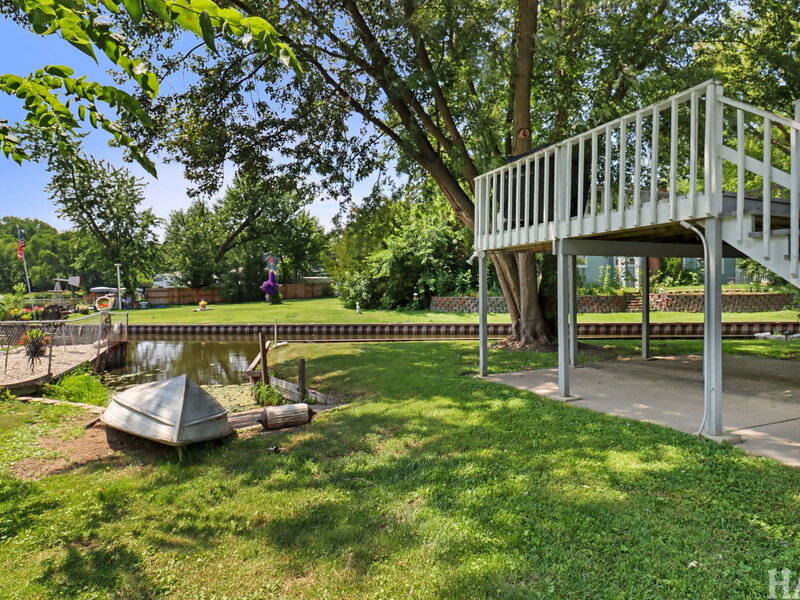 42066 N Lotus Avenue Antioch IL 60002