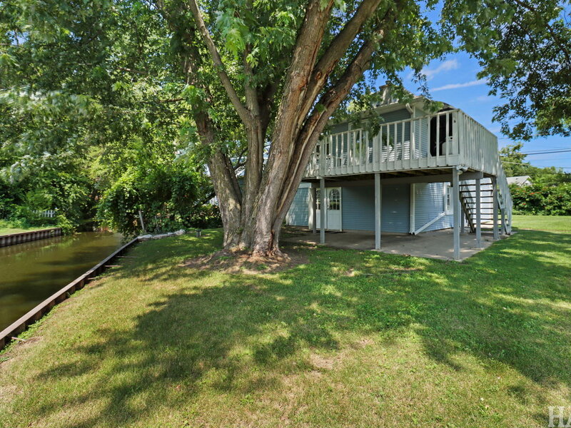 42066 N Lotus Avenue Antioch IL 60002