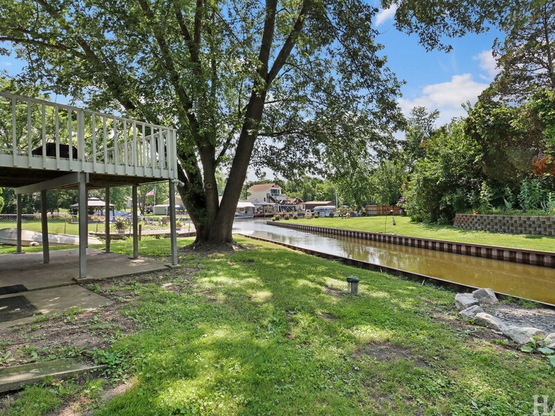 42066 N Lotus Avenue Antioch IL 60002