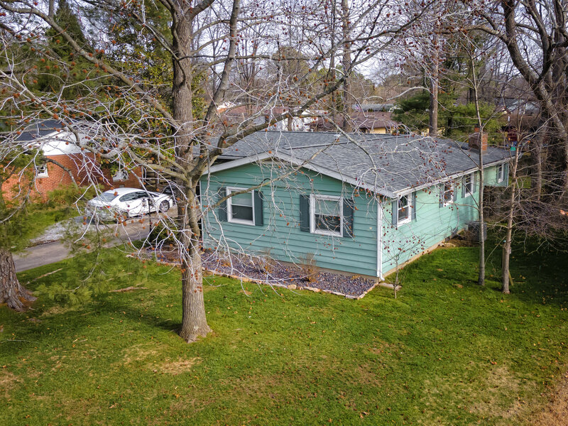 609 S Emerald Lane Carbondale IL 62901