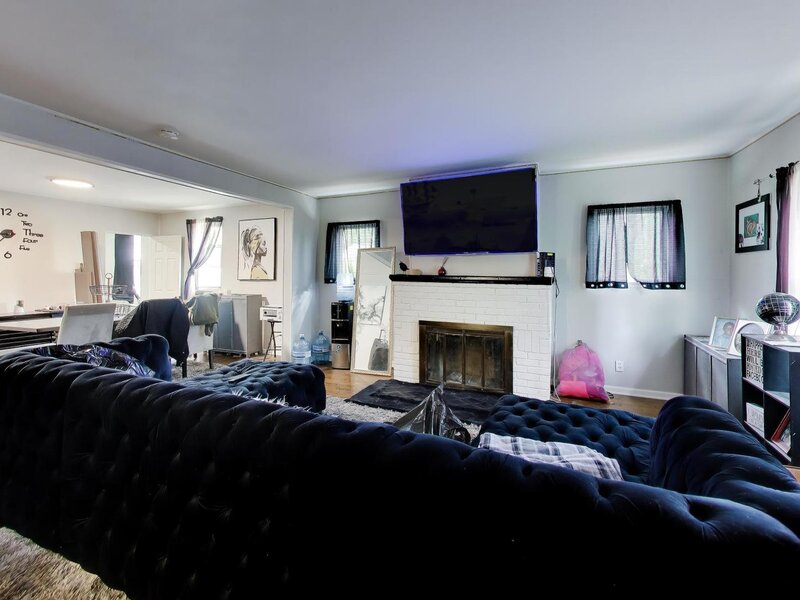 330 Park Avenue Cary IL 60013
