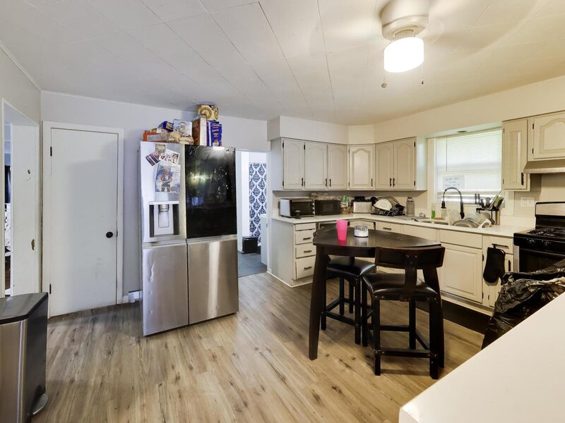 330 Park Avenue Cary IL 60013