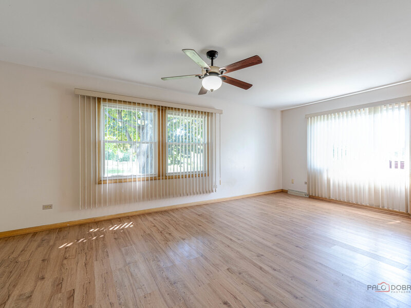 3615 Grandmore Avenue Gurnee IL 60031