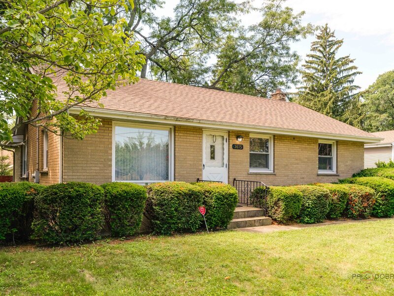 3615 Grandmore Avenue Gurnee IL 60031