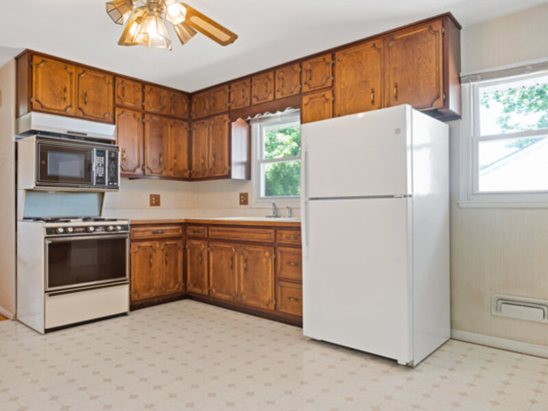 99 Indianwood Drive Thornton IL 60476
