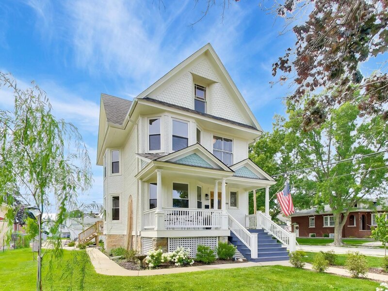 400 S 16th Street Maywood IL 60153