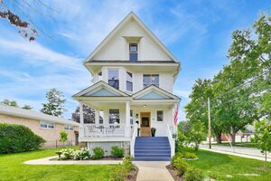 Photo of 400 S 16th Street Maywood IL 60153