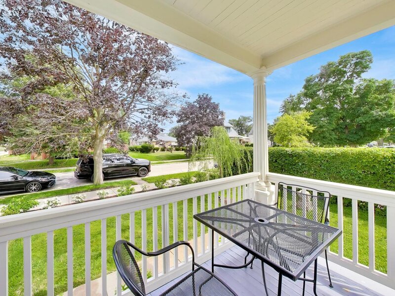 400 S 16th Street Maywood IL 60153