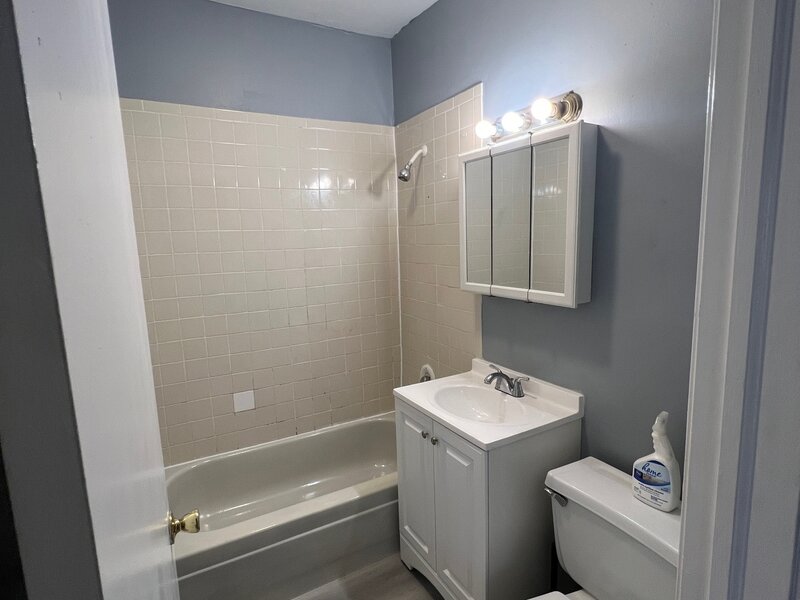 541 E 60th Street Chicago IL 60637