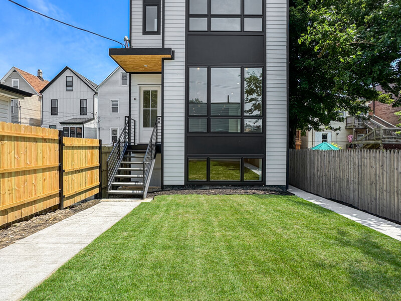 1728 N Sawyer Avenue Chicago IL 60647