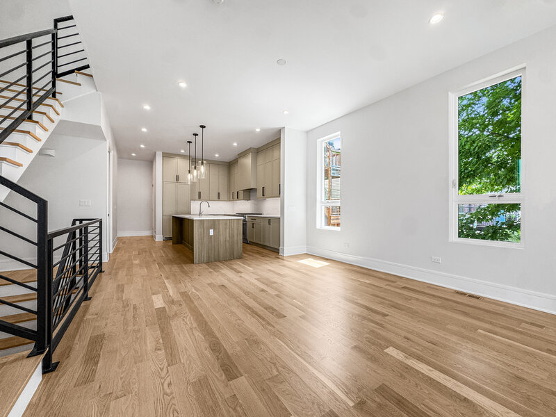 1728 N Sawyer Avenue Chicago IL 60647