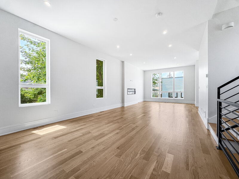 1728 N Sawyer Avenue Chicago IL 60647