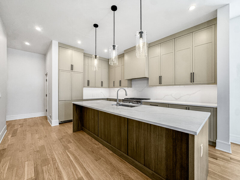 1728 N Sawyer Avenue Chicago IL 60647