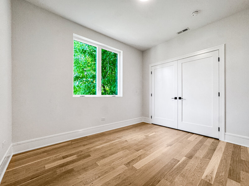 1728 N Sawyer Avenue Chicago IL 60647