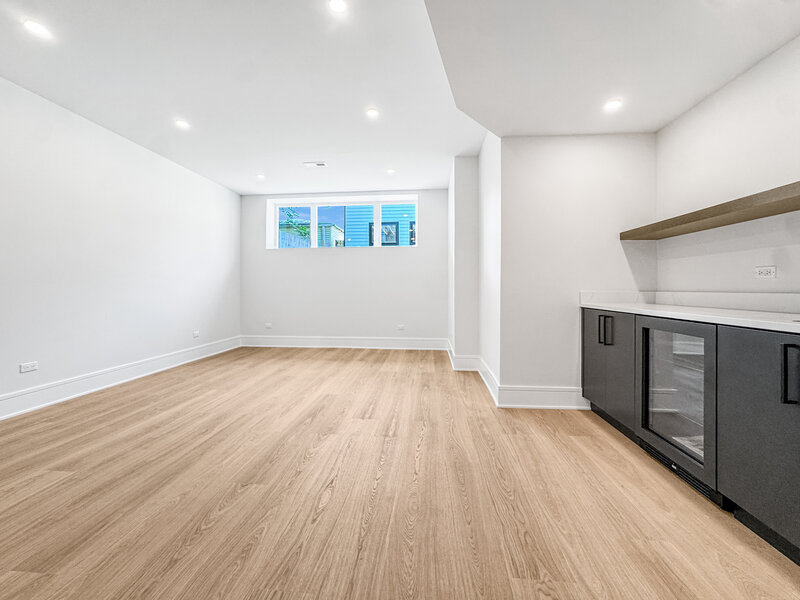 1728 N Sawyer Avenue Chicago IL 60647