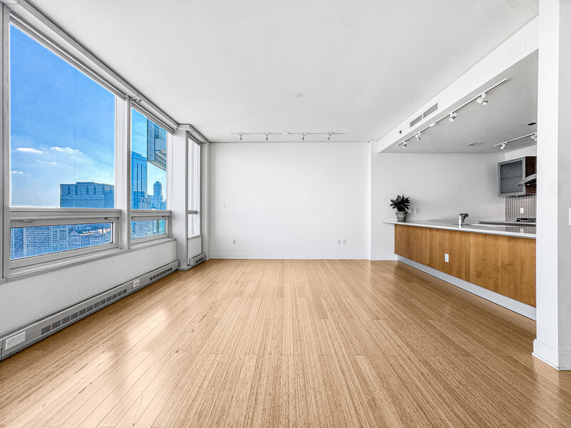 340 E Randolph Street Chicago IL 60601
