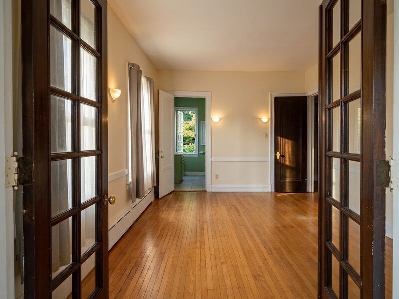 953 E Hyde Park Boulevard Chicago IL 60615