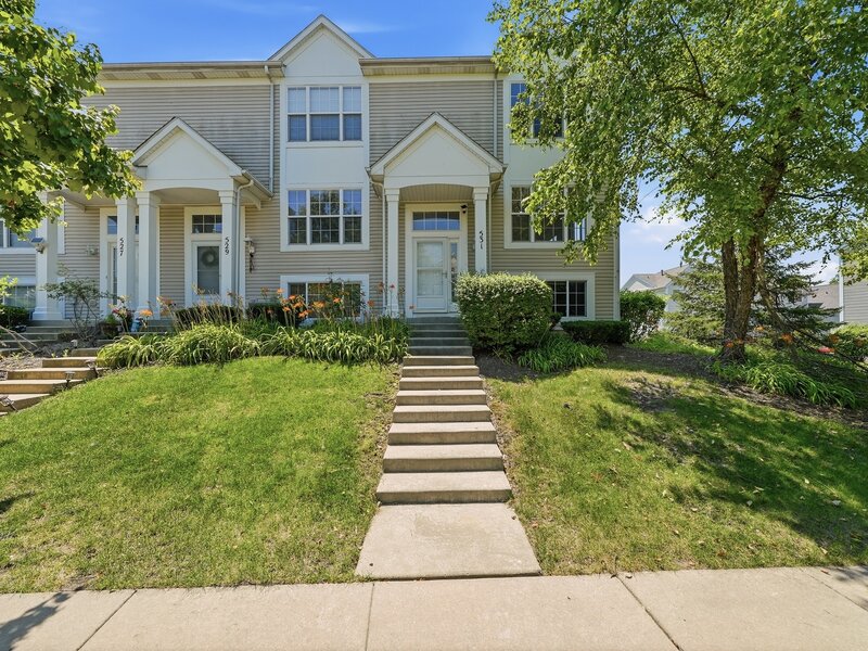 531 Meadow Lily Drive Joliet IL 60431