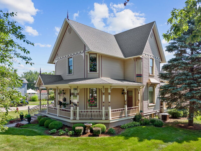 325 N State Street Marengo IL 60152