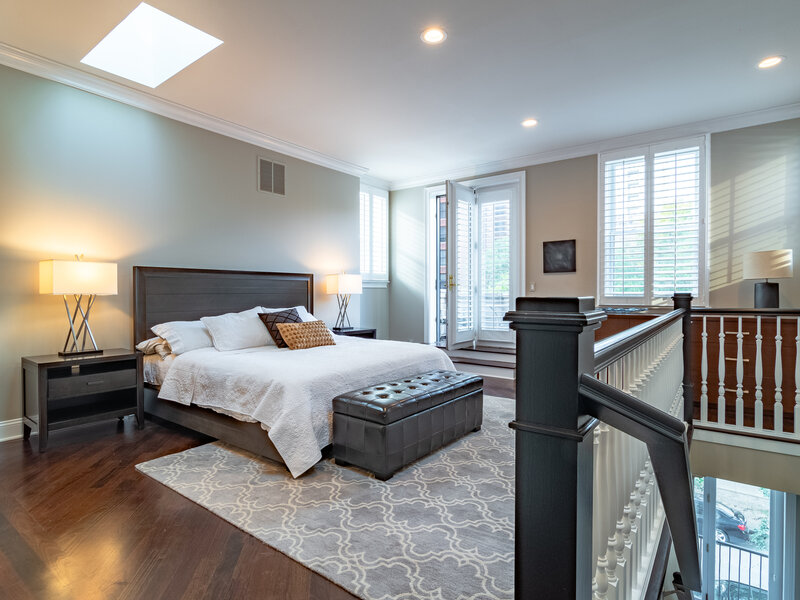 111 W Elm Street Chicago IL 60610