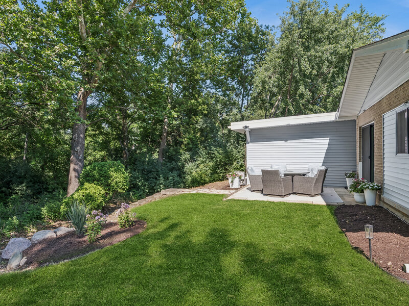 1124 59th Street Downers Grove IL 60516