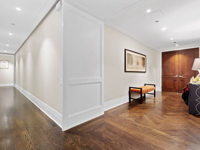 159 E Walton Place Chicago IL 60611