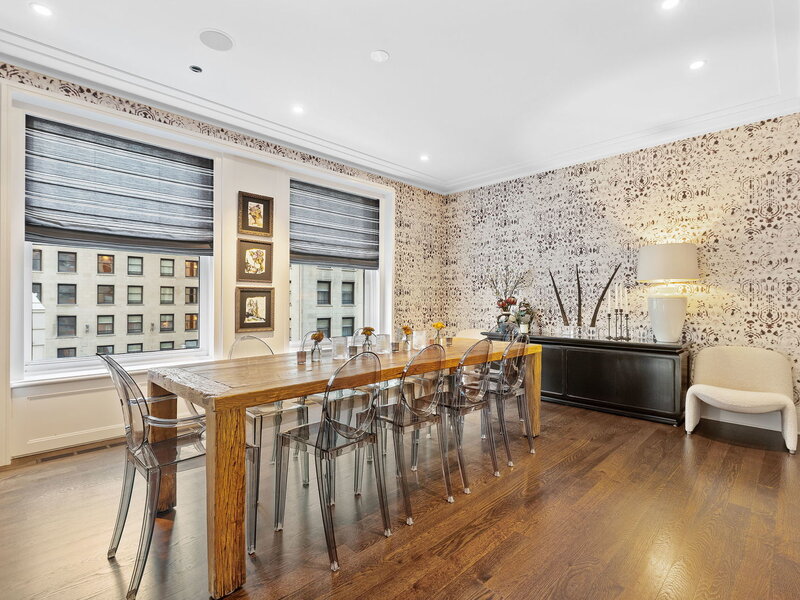 159 E Walton Place Chicago IL 60611