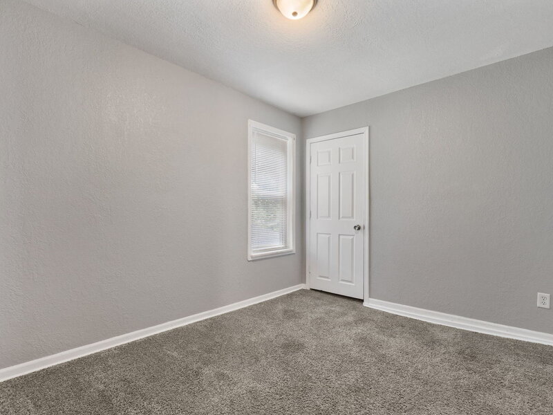 712 E 15th Street Davenport IA 52803