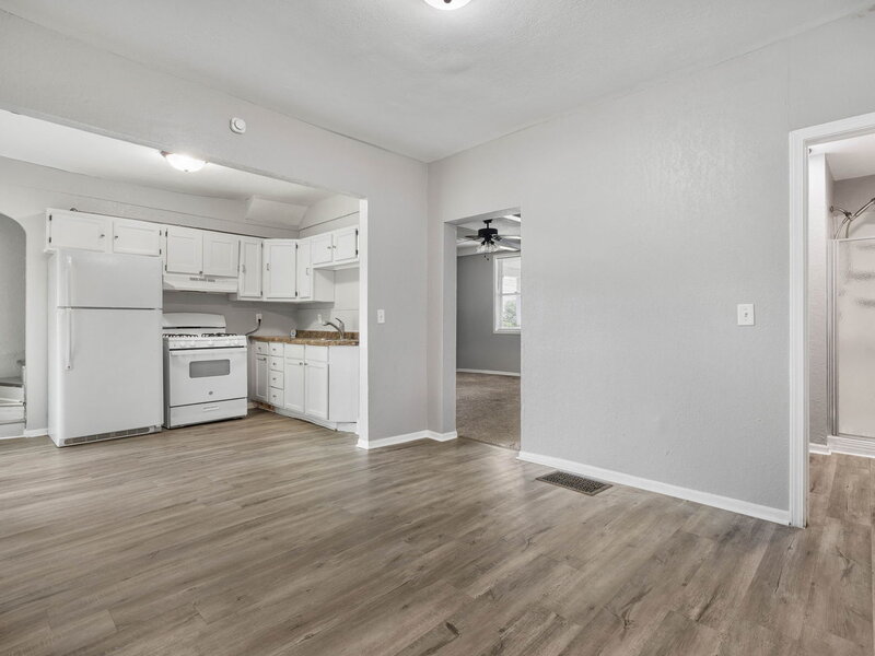 712 E 15th Street Davenport IA 52803