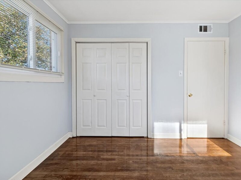 12538 S Justine Street Calumet Park IL 60827