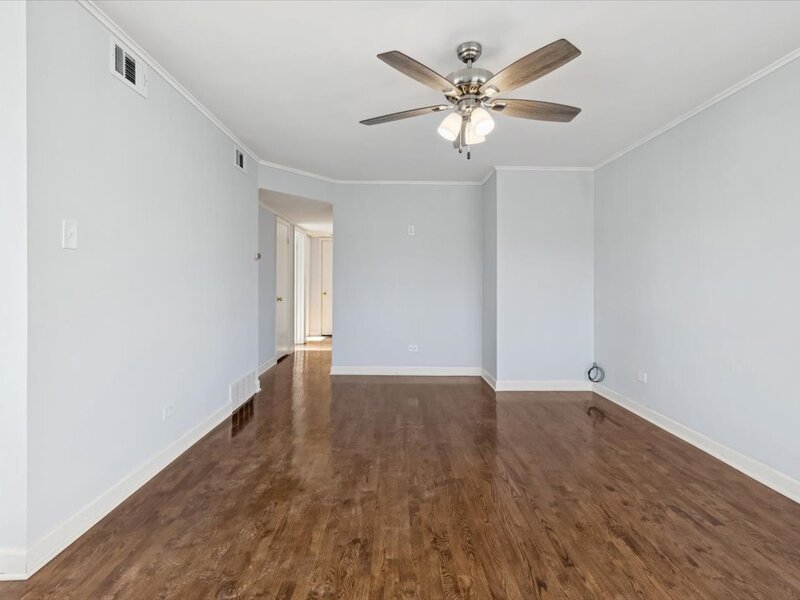 12538 S Justine Street Calumet Park IL 60827