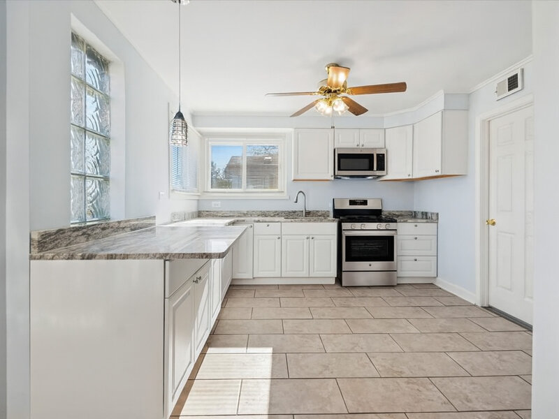 12538 S Justine Street Calumet Park IL 60827