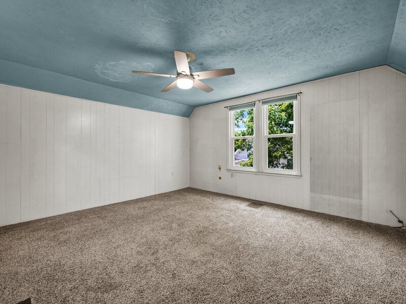 1108 S Clayton Street Bloomington IL 61701
