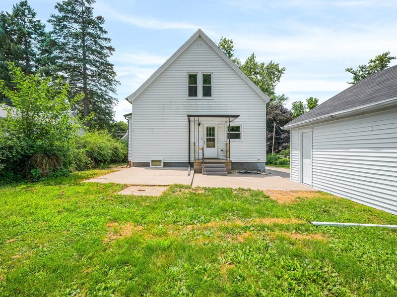 1108 S Clayton Street Bloomington IL 61701