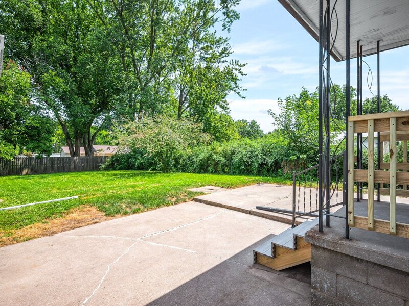1108 S Clayton Street Bloomington IL 61701