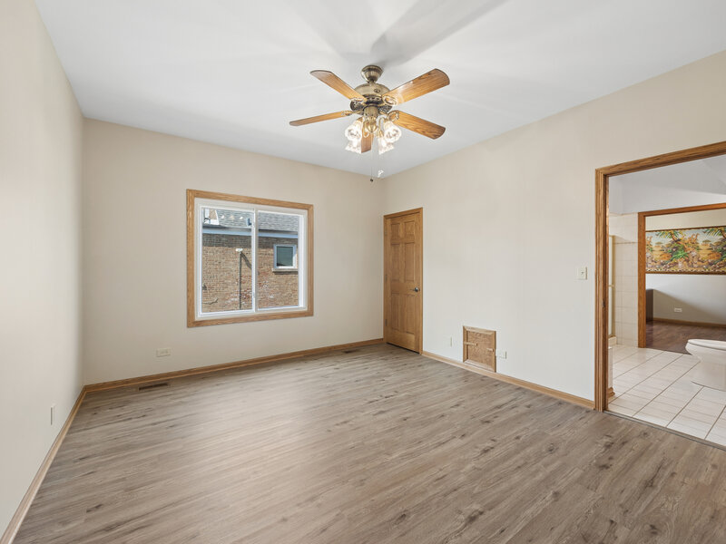 5310 S Mason Avenue Chicago IL 60638