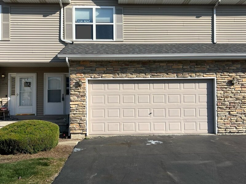 1172 Rose Drive Sycamore IL 60178