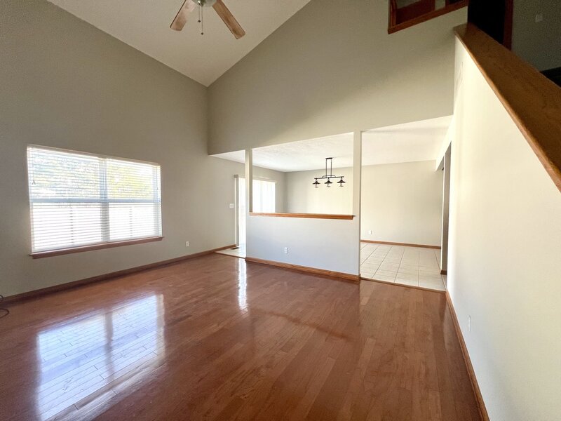 1172 Rose Drive Sycamore IL 60178