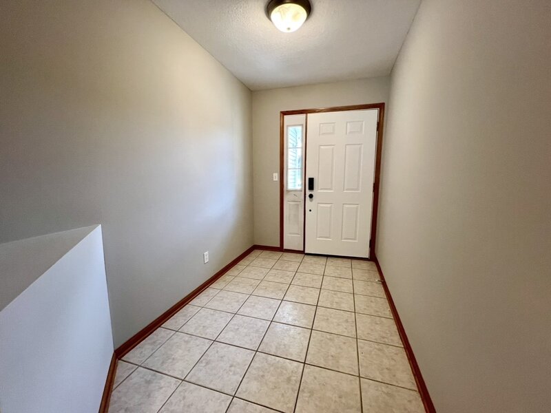 1172 Rose Drive Sycamore IL 60178
