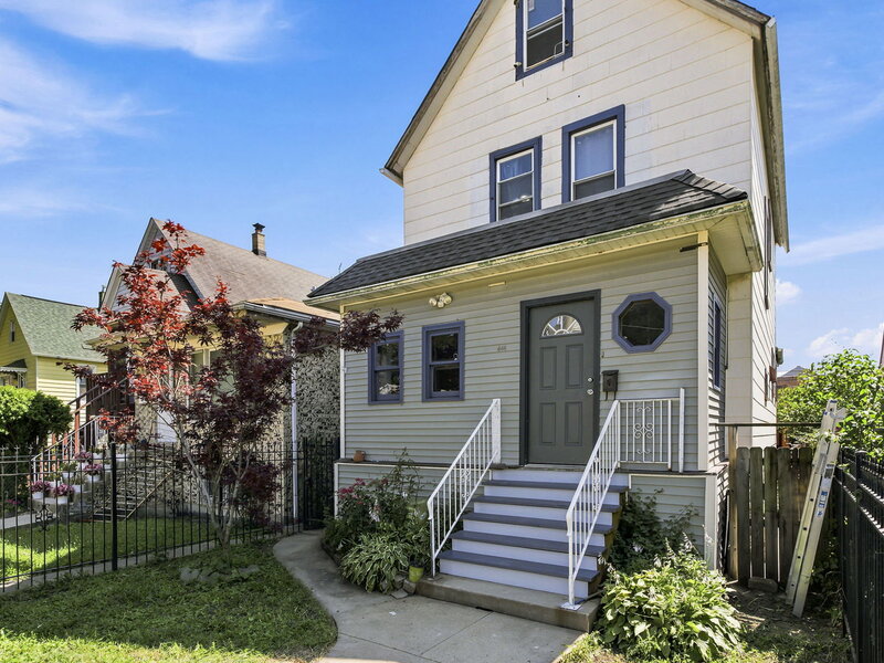 4440 N Kasson Avenue Chicago IL 60630